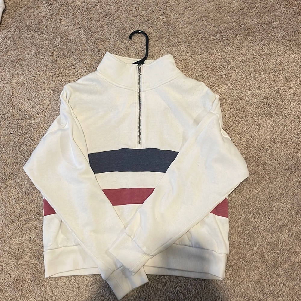 sweatshirt